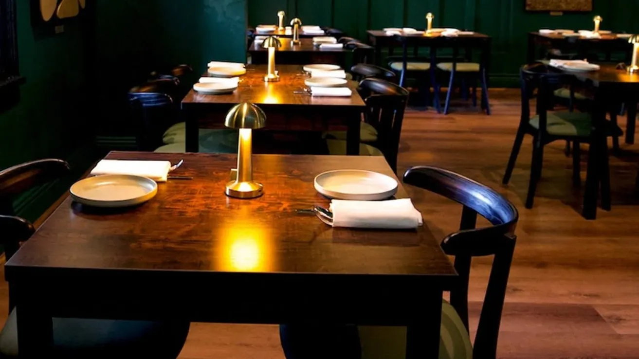 Best Romantic Restaurant in Melbourne